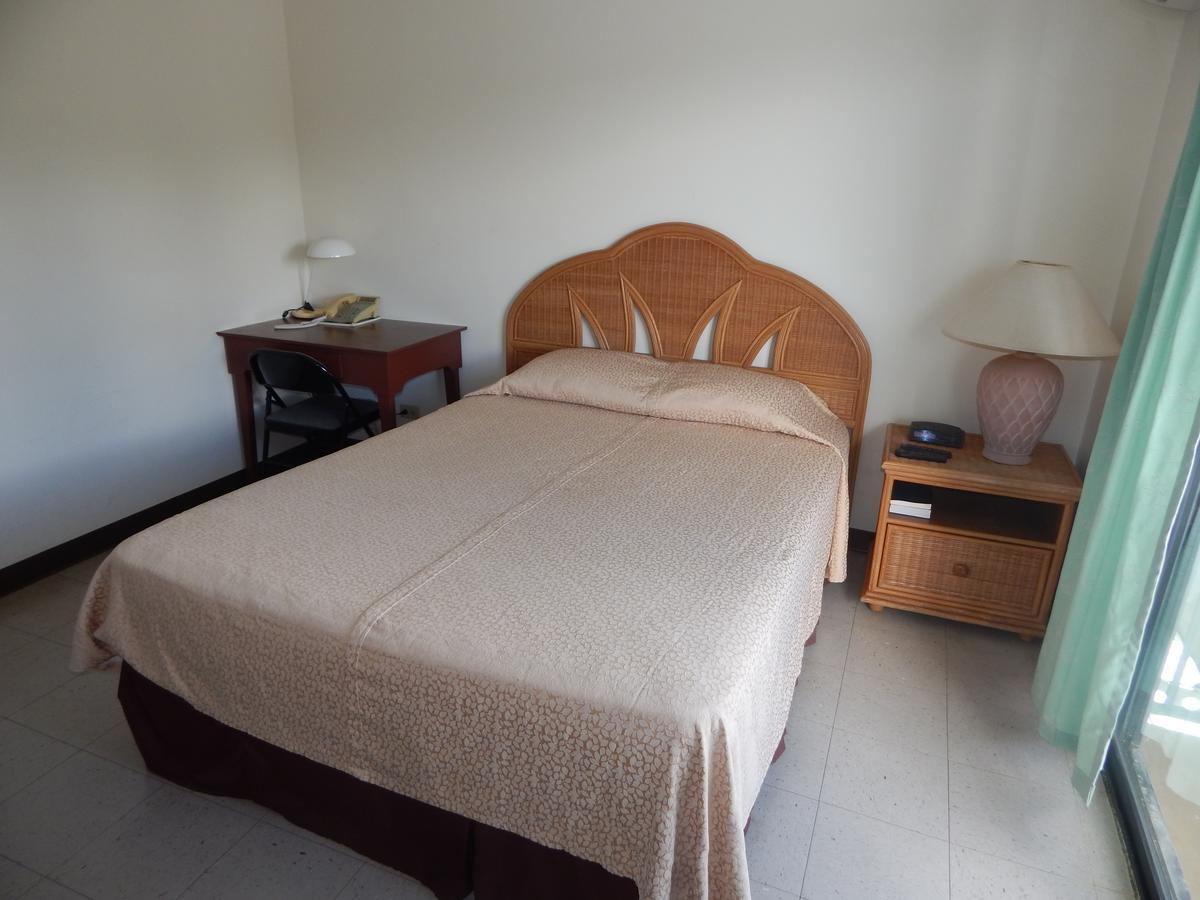 Esa Bay View Hotel Colonia Extérieur photo